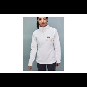 Patagonia women’s fleece pullover